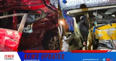 കാറും പിക്കപ്പ് വാനും കൂട്ടിയിടിച്ച് അപകടം; മൂന്ന് പേര്‍ മരിച്ചു