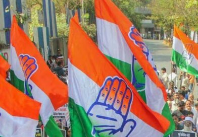 കണ്ണൂരും കോന്നിയും ഒഴിച്ചിട്ട് ആദ്യ പട്ടിക പ്രഖ്യാപിച്ച് കോണ്‍ഗ്രസ്, 55 പേരുടെ പട്ടികയാണ് പ്രഖ്യാപിച്ചത്