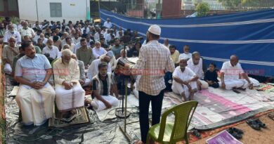 ഈദ്ഗാഹുകളില്‍ ആയിരക്കണക്കിന് വിശ്വാസികള്‍പങ്കെടുത്തും