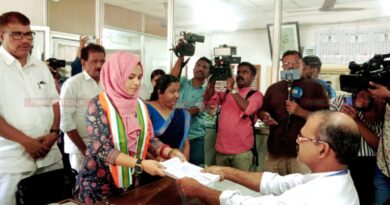 ഫാത്തിമ തഹിലിയ നാമനിര്‍ദ്ദേശ പത്രിക സമര്‍പ്പിച്ചു