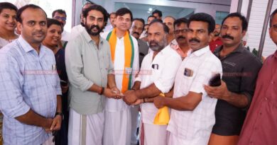 എന്‍ ഡി എ സ്ഥാനാര്‍ത്ഥിക്ക് കെട്ടിവെക്കാനുള്ള പണം നല്‍കി മത്സ്യ തൊഴിലാളികള്‍