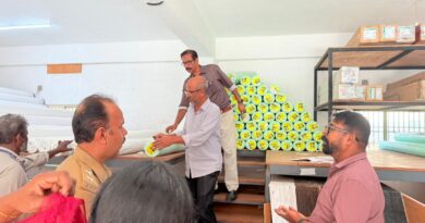 1000 കിലോ നിരോധിത പ്രിന്റിങ് സാമഗ്രികള്‍ പിടിച്ചെടുത്തു