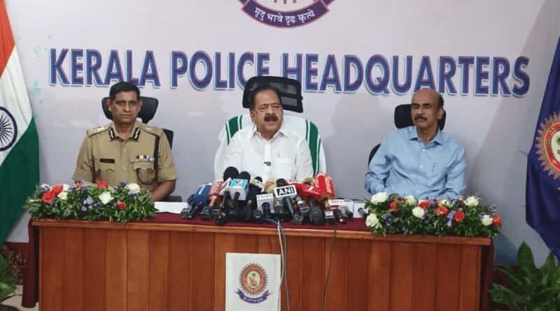 സംസ്ഥാനത്ത് ലഹരിവേട്ട ശക്തമാക്കി ‘ഓപ്പറേഷൻ തൂഫാൻ’; വിചാരണ വേഗത്തിലാക്കാൻ മൂന്ന് എൻ.ഡി.പി.എസ് കോടതികൾ കൂടി സംസ്ഥാനത്ത് ലഹരിവേട്ട ശക്തമാക്കി ‘ഓപ്പറേഷൻ തൂഫാൻ’; വിചാരണ വേഗത്തിലാക്കാൻ മൂന്ന് എൻ.ഡി.പി.എസ് കോടതികൾ കൂടി